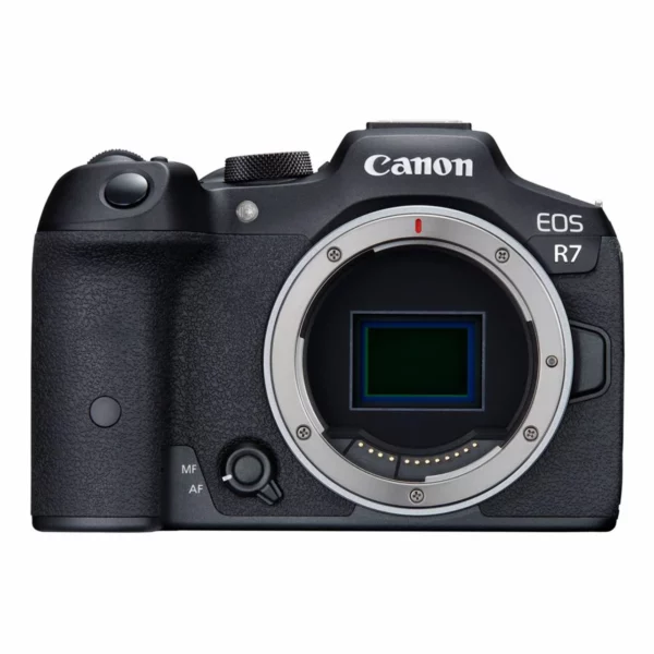 L’Appareil photo Canon EOS R7 boitier incarne l’apogée de la capture d’images avec une technologie avancée. Son design ergonomique et léger facilite la créativité, tandis que son capteur CMOS XX mégapixels offre une qualité visuelle remarquable. Équipé d’un autofocus précis, d’une vidéo 4K UHD et d’une connectivité Wi-Fi/Bluetooth, il redéfinit les attentes en photographie et vidéo.