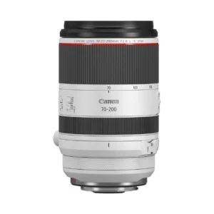 Le Canon RF 70-200mm f/2.8 L IS USM est l’ultime téléobjectif pour les photographes exigeants. Sa plage focale de 70 à 200 mm, son ouverture f/2.8 et sa stabilisation d’image assurent des résultats optimaux dans toutes les conditions. Robuste, léger et précis, il défie les défis photographiques avec brio.