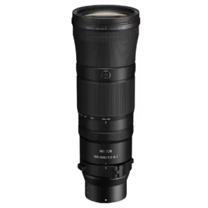 L'objectif Nikkor Z 180-600mm f/5.6-6.3 est polyvalent avec une plage focale étendue, idéal pour la photographie de nature et de sport. Offre une qualité d'image exceptionnelle avec mise au point rapide et précise.